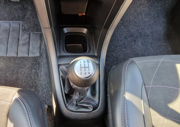 Suzuki Swift cena 28500 przebieg: 103000, rok produkcji 2015 z Opatów małe 529